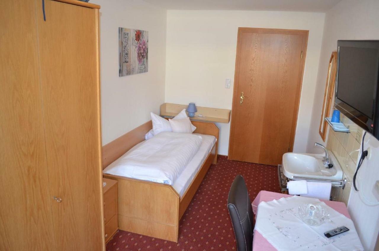 Haus Evelyn / Haus Heidemarie Hotel Bad Füssing Esterno foto
